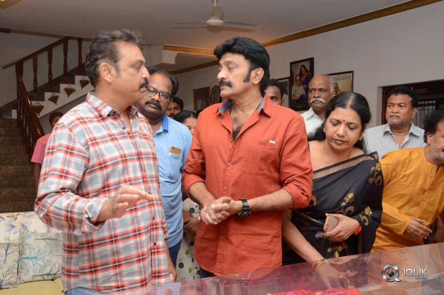 Celebrities-Pay-Homage-to-Vijaya-Nirmala-Garu